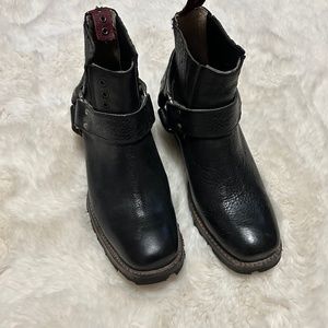 Freebird Whiskey Black boots size 9